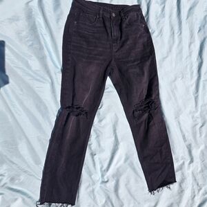 American Eagle Outfitters Black Straight Leg Ripped Jeans Size 2, Y2K Style